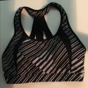 Sports bra